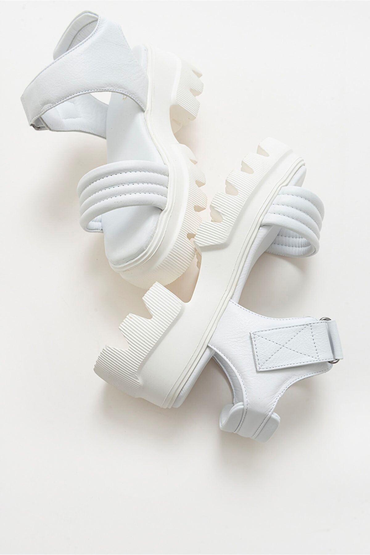 Jelena Kadın Yüksek Taban  Bantlı Hakiki Deri Sandalet Gate Shoes-Beyaz
