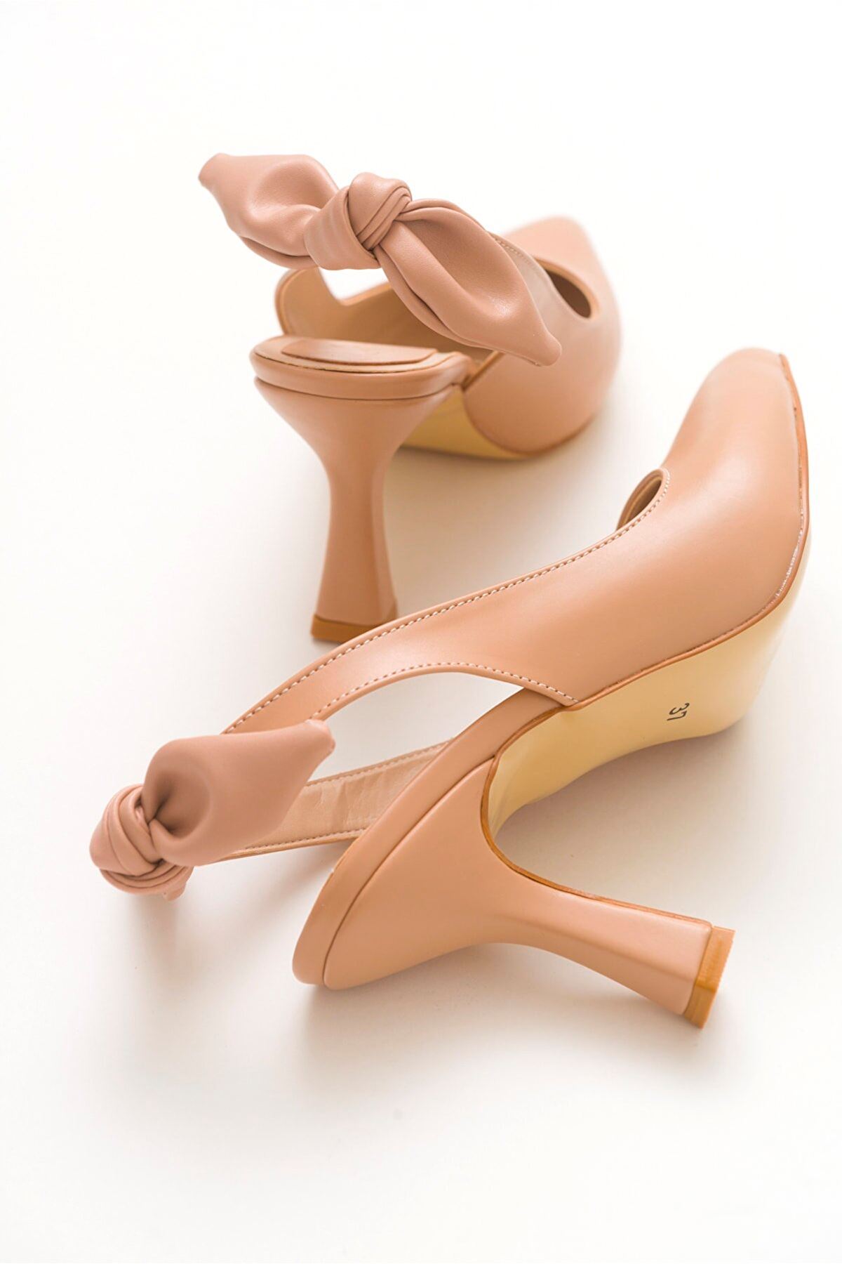 Kadın Klasik Topuklu Fiyonklu Ayakkabı Gina Gate Shoes-Ten