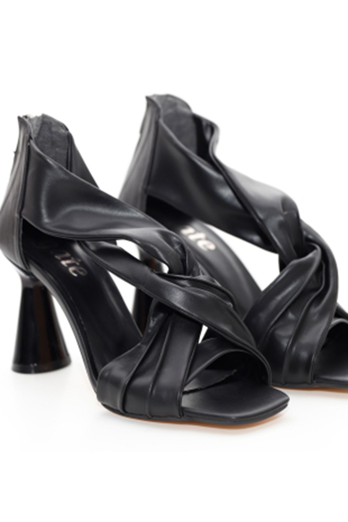 Kadın Arkadan Fermuarlı Topuklu Ayakkabı ZEN438  Gate Shoes-Siyah