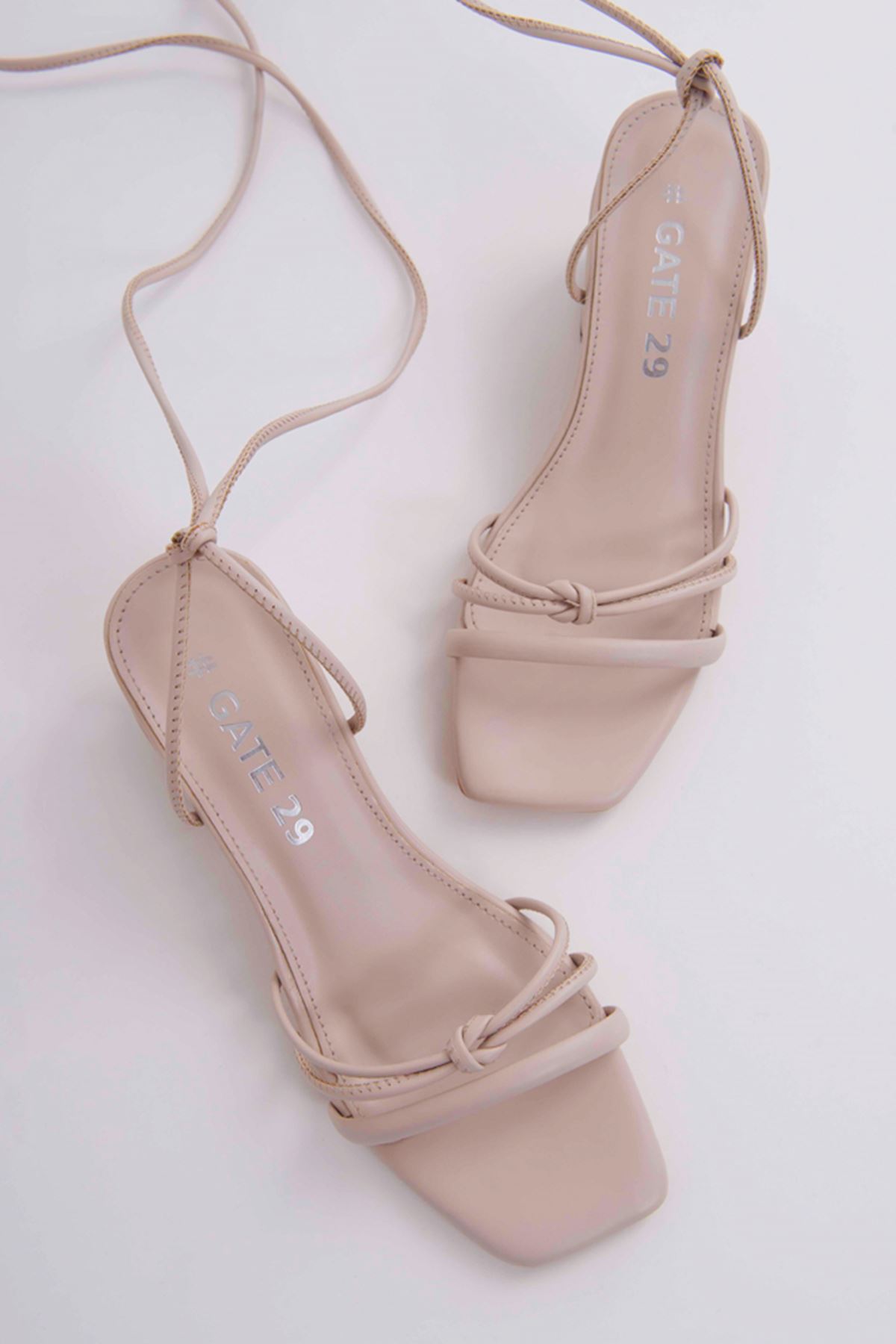 Çıkarılabilir Bağcıklı Rahat Topuklu Sandalet Terlik | Ella Gate Shoes-Ten
