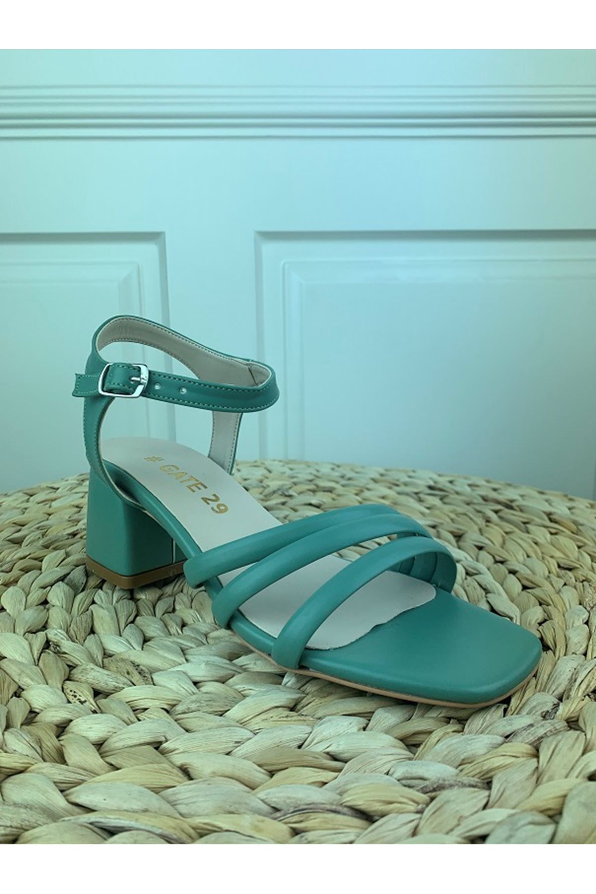 Kadın Bantlı Topuklu Ayakkabı Sandalet Luis Gate Shoes-Yeşil