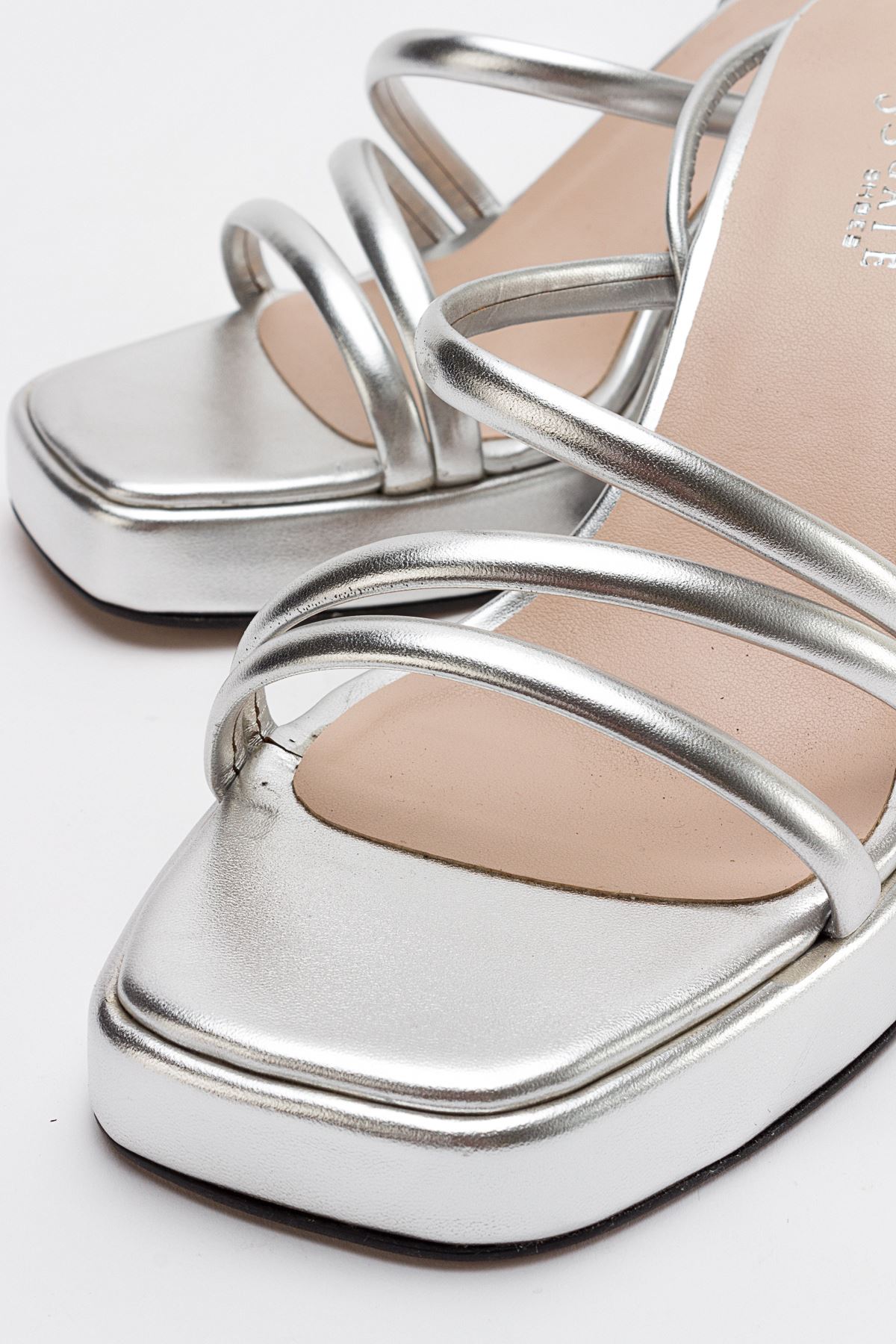Kadın Bantlı ve İpli Platform Topuklu Kadın Sandalet Carisa Platform Gate Shoes-Gümüş