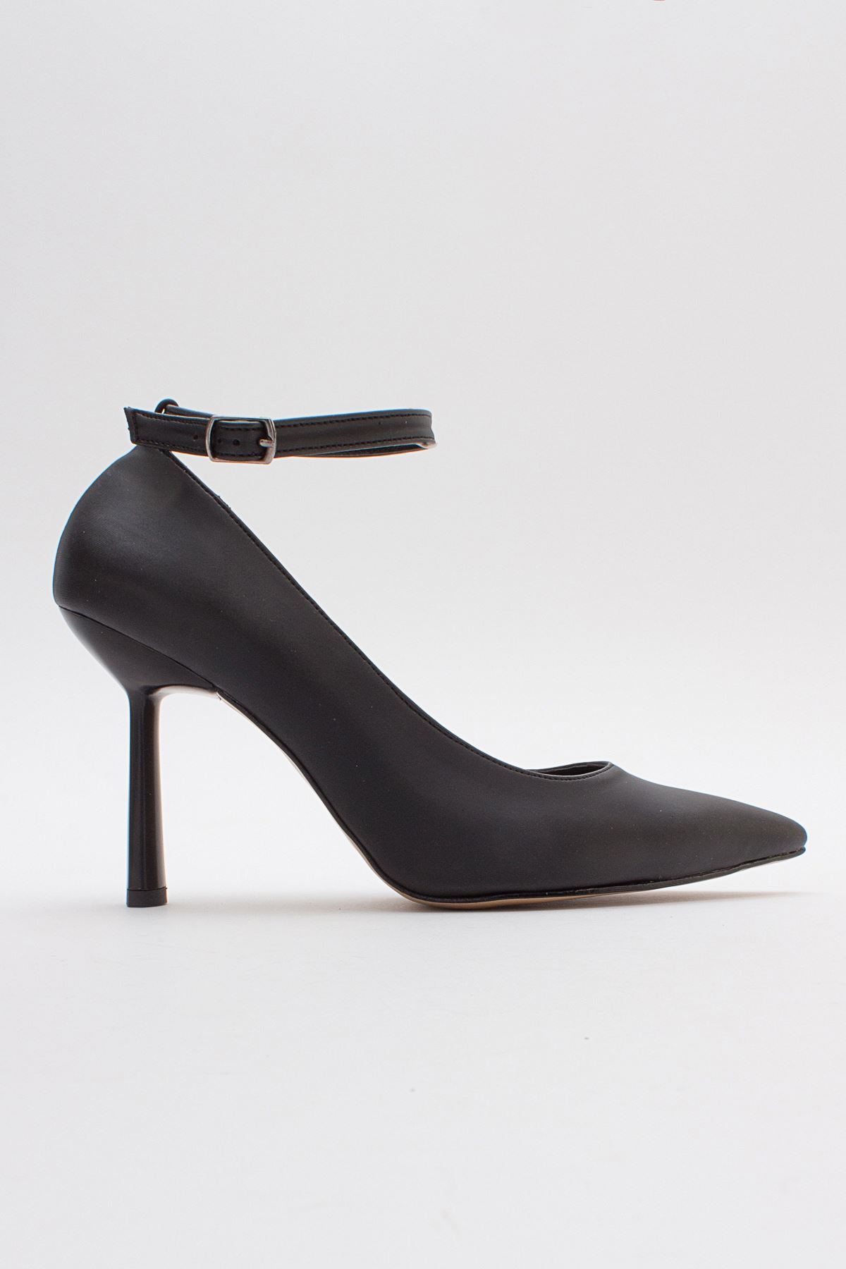 Kadın Bilekten Bağlamalı Topuklu Ayakkabı Ebra Gate29-Siyah
